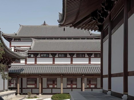 濟瀆廟被譽為中原古建筑的博物館
