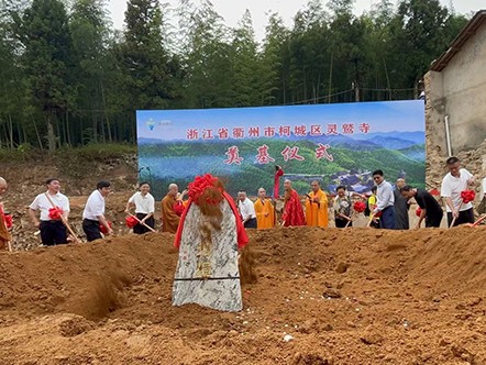 古人用什么材料來建造古建筑？